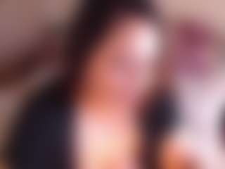 yummy's Live Sex Cam Show