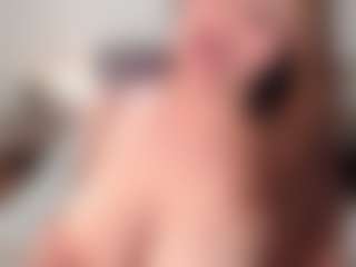 yummy's Live Sex Cam Show