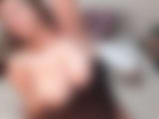 yummy's Live Sex Cam Show