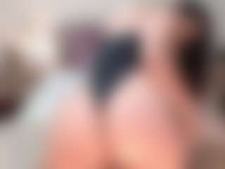 yummy's Live Sex Cam Show