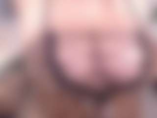 yummy's Live Sex Cam Show