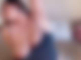 Live cam show with yummy - Lovense on CamwithHer