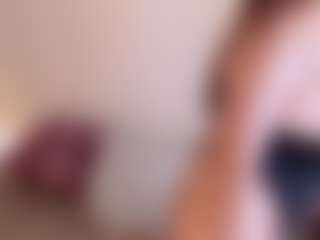 yummy's Live Sex Cam Show