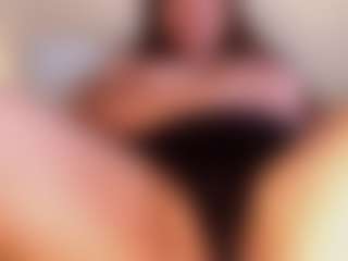 yummy's Live Sex Cam Show
