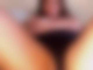 yummy's Live Sex Cam Show