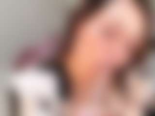 yummy's Live Sex Cam Show