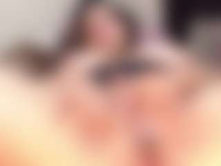 yummy's Live Sex Cam Show