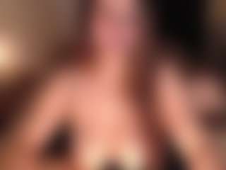 yummy's Live Sex Cam Show