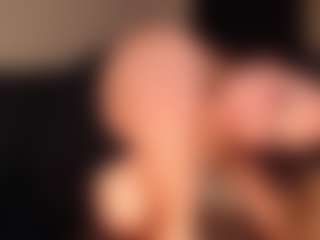 yummy's Live Sex Cam Show