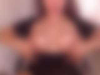 yummy's Live Sex Cam Show