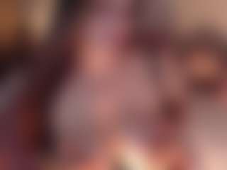 yummy's Live Sex Cam Show
