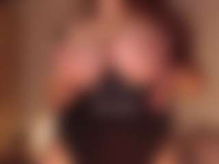 yummy's Live Sex Cam Show