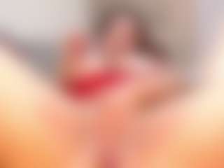 Live cam show with yummy - Brown Eyes Brown Hair on TeamSkeetLive