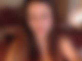 yummy's Live Sex Cam Show