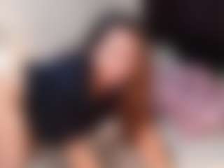 Live cam show with yummy - Lush Latina on Dare Cams