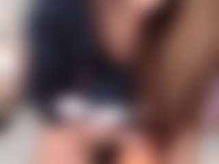 yummy's Live Sex Cam Show