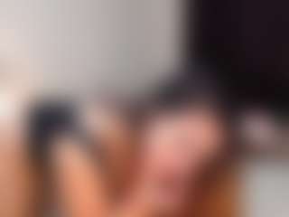 yummy's Live Sex Cam Show