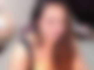 yummy's Live Sex Cam Show