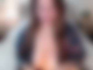yummy's Live Sex Cam Show