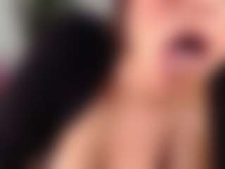 yummy's Live Sex Cam Show