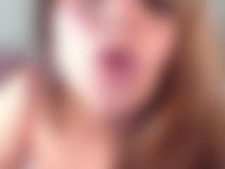 yummy's Live Sex Cam Show