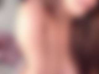 yummy's Live Sex Cam Show