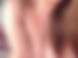 yummy's Live Sex Cam Show