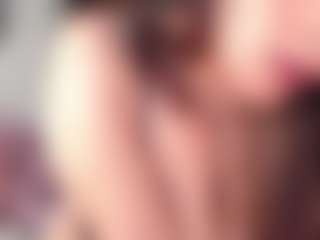 yummy's Live Sex Cam Show