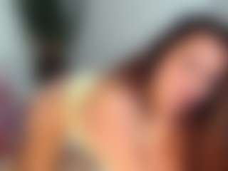 yummy's Live Sex Cam Show