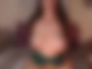 Live cam show with yummy - Asshole Toys on StripNow