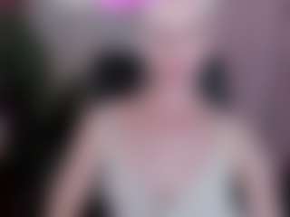 Live cam show with cindydream - Blonde Hair on sexylive.show