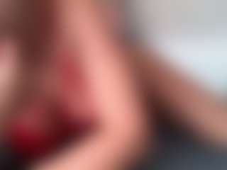candy-sam28's Live Sex Cam Show