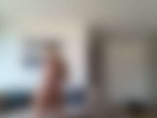candy-sam28's Live Sex Cam Show
