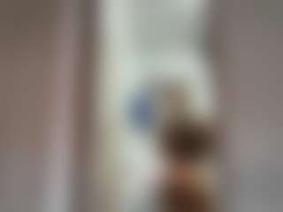 candy-sam28's Live Sex Cam Show