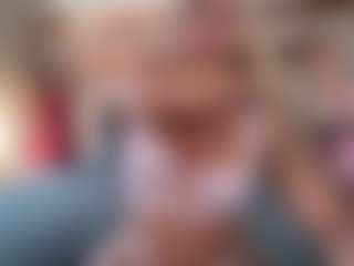 candy-sam28's Live Sex Cam Show