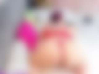 nathaliabbw's Live Sex Cam Show