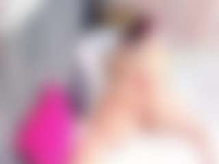 Live cam show with nathaliabbw - Chubby on xplaylive.com