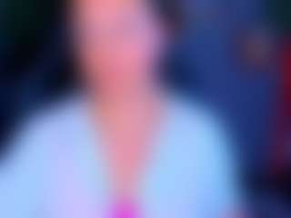 Live cam show with anamills - Pretty on Camiplay Live