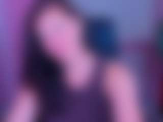 Live cam show with anamills - Pretty on Camsoda