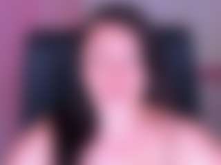 Live cam show with anamills - Brown Hair MILF on Camsoda