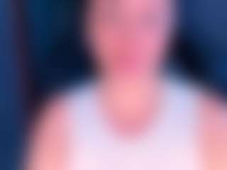 Live cam show with anamills - Athletic Middle Aged on Camsoda