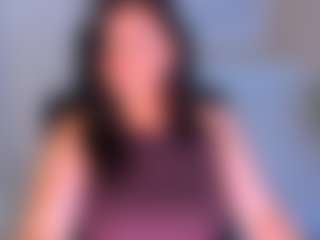 Live cam show with anamills - Pretty on Camiplay Live