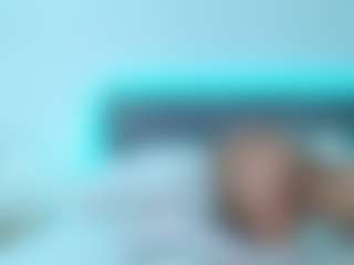 Live cam show with nicolepowell - Petite on Mixed Magazine Live