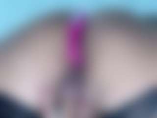 Live cam show with nicolepowell - Deepthroat on hornycams.live