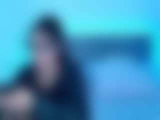 Live cam show with nicolepowell - Bedroom on Dolls Live