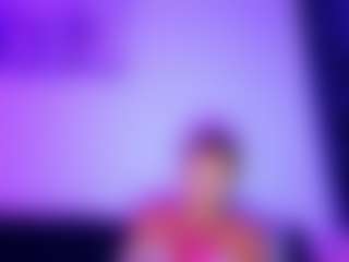 Live cam show with abellasoleil - Blonde Hair Curvy on alttransgirls