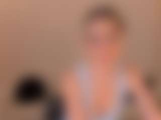 Live cam show with StaceyWood - Spank Blonde Hair on nudelive.tv