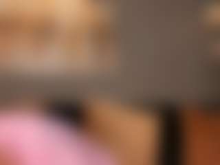 Live cam show with StaceyWood - Lesbian on CamClone