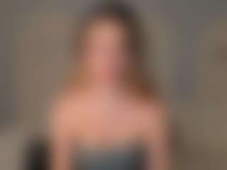 Live cam show with StaceyWood - Thin on Uber Horny