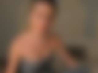 Live cam show with StaceyWood - Bedroom on Cam Slut